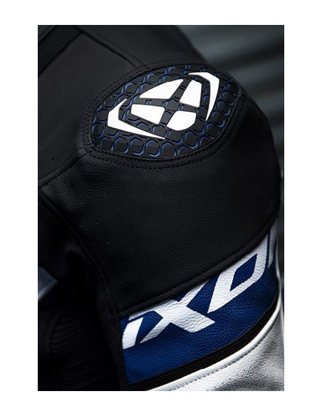 Costum (combinezon) motociclete barbati piele Ixon vara model Jackal MS culoare: negru/alb