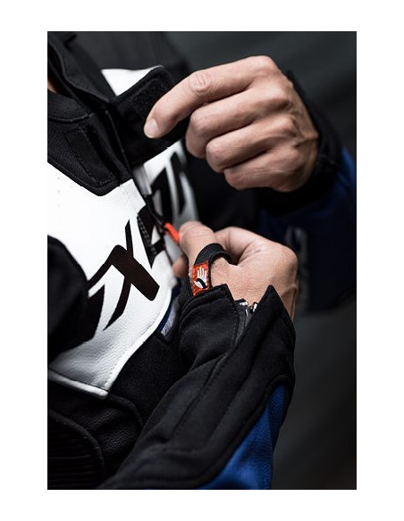 Costum (combinezon) motociclete barbati piele Ixon vara model Jackal MS culoare: negru/alb