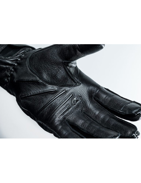 Manusi barbati Urban/heritage vara piele Ixon model RS Nizo MS culoare: negru - degete tactile
