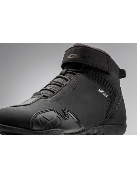 Ghete moto Roadster femei All Season Ixon model Gambler LS culoare: negru
