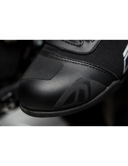 Ghete moto Roadster barbati All season Ixon model Ranker MS culoare: negru