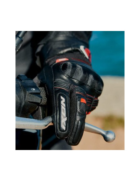 Manusi barbati Roadster iarna piele Ixon model Pro Hawker MS culoare: negru/rosu - degete tactile (100% waterproof + protectie t