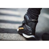 Ghete moto Roadster femei All Season Ixon model Bull 2 WP LS culoare: negru/alb/auriu (100% waterproof)