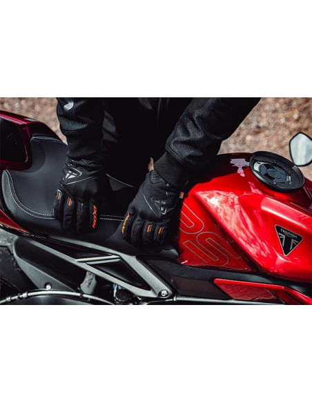 Manusi barbati Roadster iarna Ixon model Pro Hurricane 2 MS culoare: negru/rosu - degete tactile (waterproof)