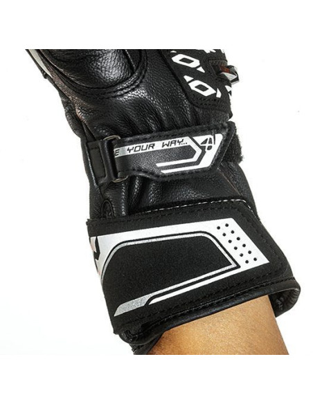 Manusi femei Racing vara piele Ixon model Thund LS culoare: negru/alb - degete tactile