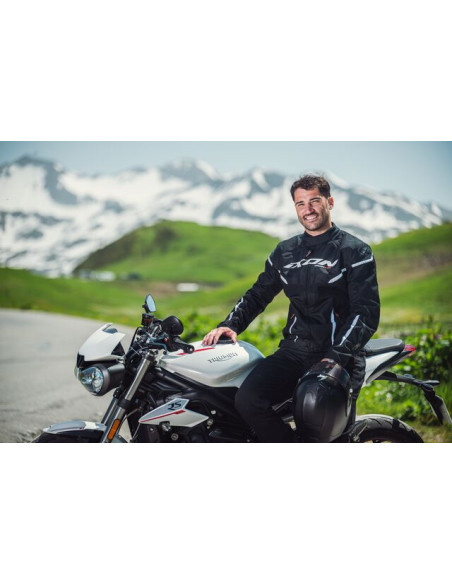 Geaca (jacheta) motociclete barbati Racing/Roadster Ixon vara model Striker 2 AIR WP MS culoare: negru/alb