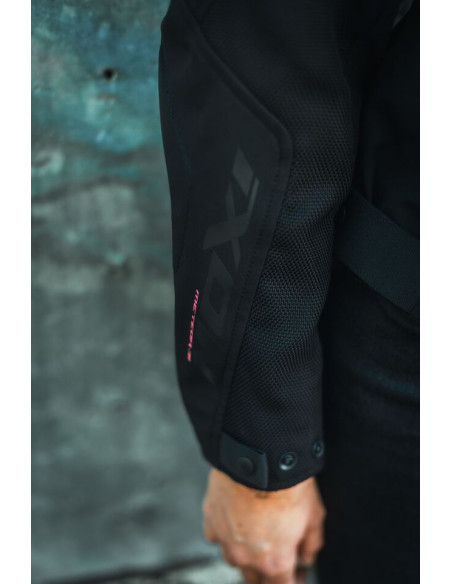 Geaca (jacheta) motociclete femei Racing/Roadster Ixon All season model Meteor 31 LS culoare: negru (concept 3 in 1)