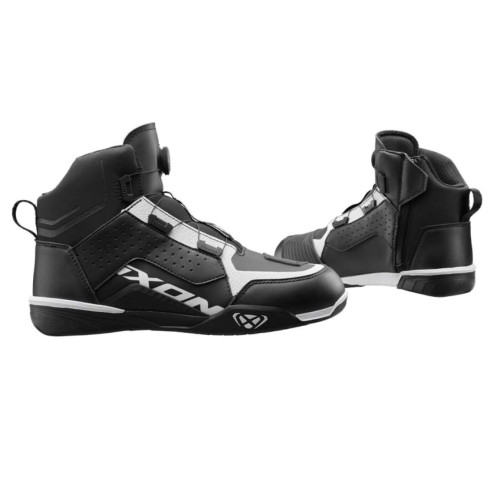 Ghete moto Urban/Roadster barbati All Season Ixon model Vyper WP MS culoare: negru/alb (100% waterproof)