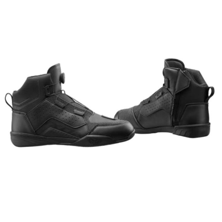 Ghete moto Urban/Roadster femei All Season Ixon model Vyper WP LS culoare: negru (100% waterproof)