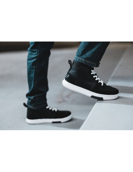 Ghete moto Urban femei vara Ixon model Ghost Air LS culoare: negru/alb